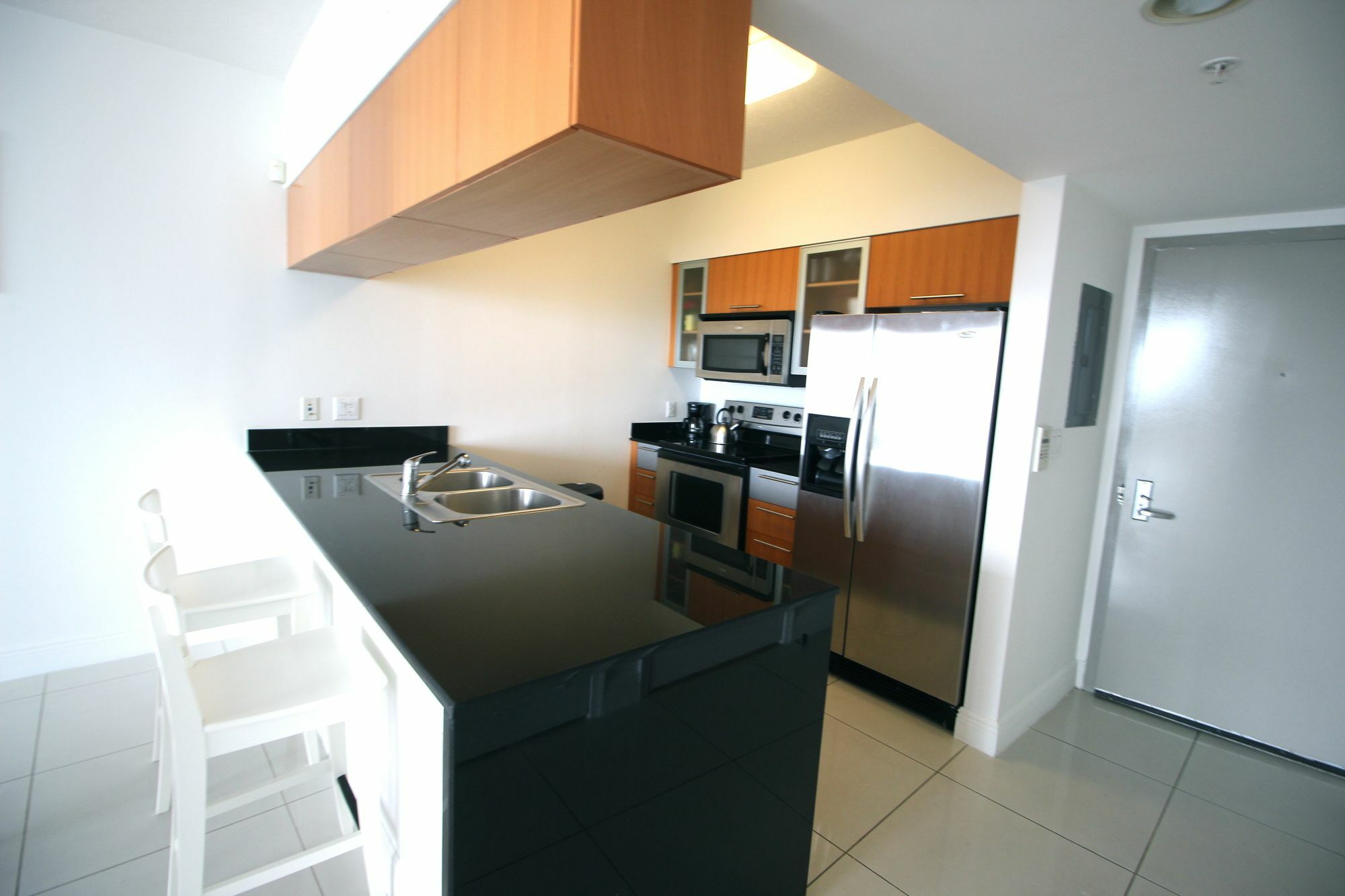 Opera Tower Apartment ไมอามี ภายนอก รูปภาพ